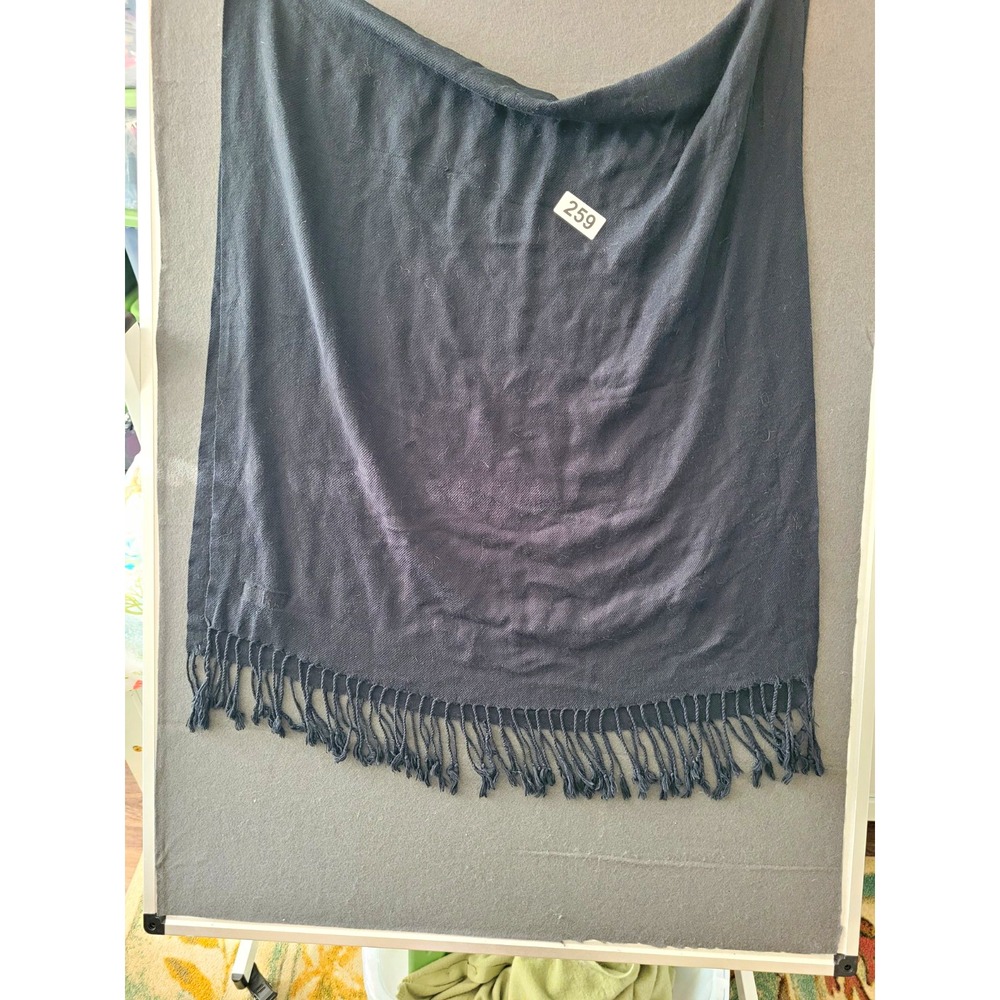 Pashmina Women's Solid Black Woven Pashmina Fringe Shawl Wrap 60x26"